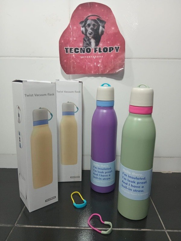 Producto - Botella antiderrame con sorbete
