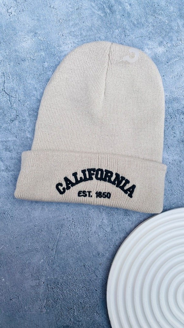 Producto - GORROS LANA CALIFORNIA BEIGE