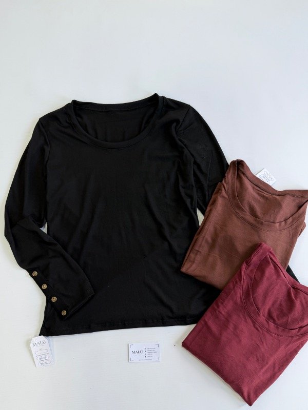 Producto - Camisetas básicas con botones - 1