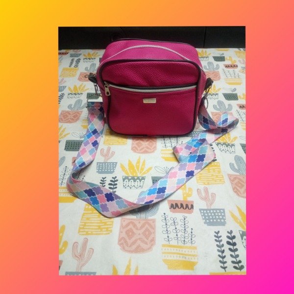 Producto - Bandolera rosa