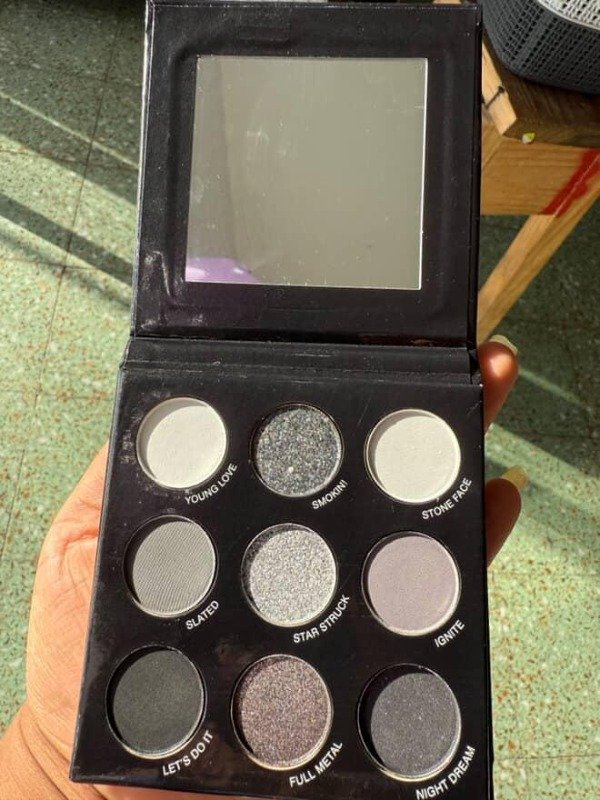 Producto - Paleta s.f.r Color girl world N