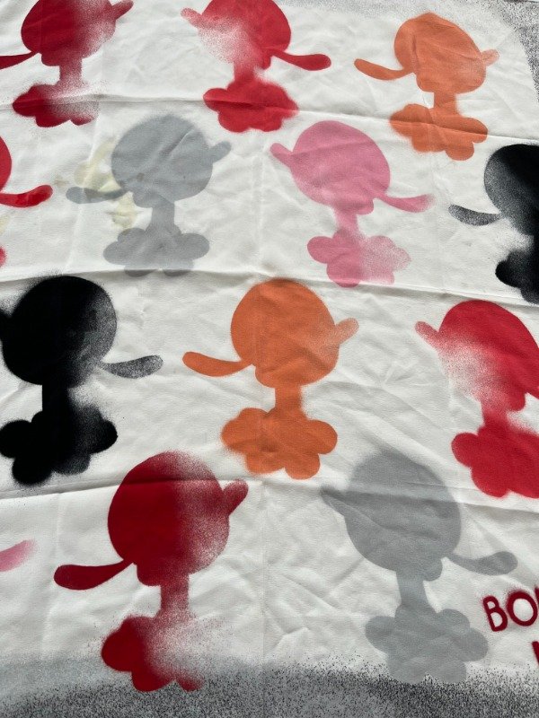 Producto - Moschino Olive Oyl Silhouette Silk Scarf - 5