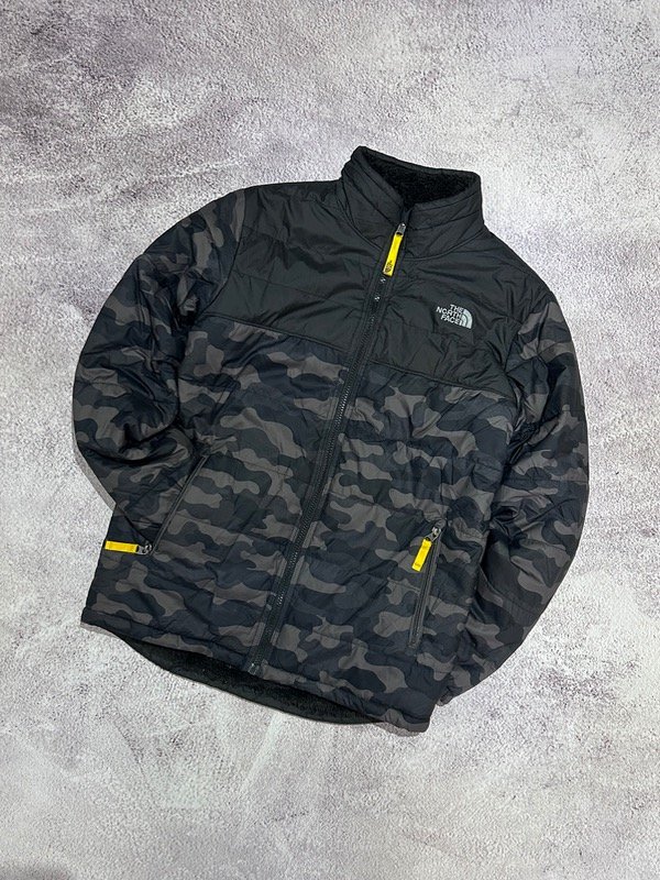 Producto - Campera the North face reversible