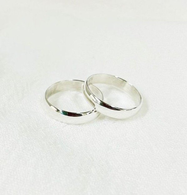 Producto - ALIANZAS BOMBE DE PLATA 925