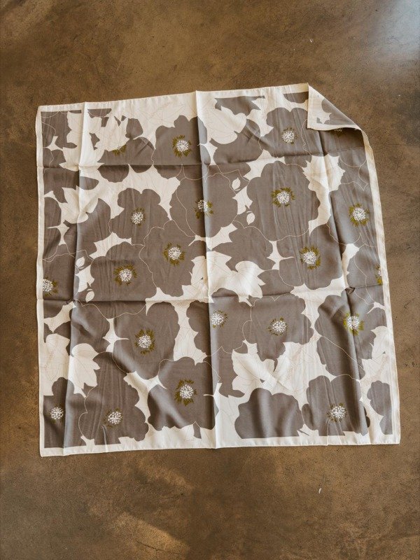 Producto - PAÑUELO ARIELLA - L