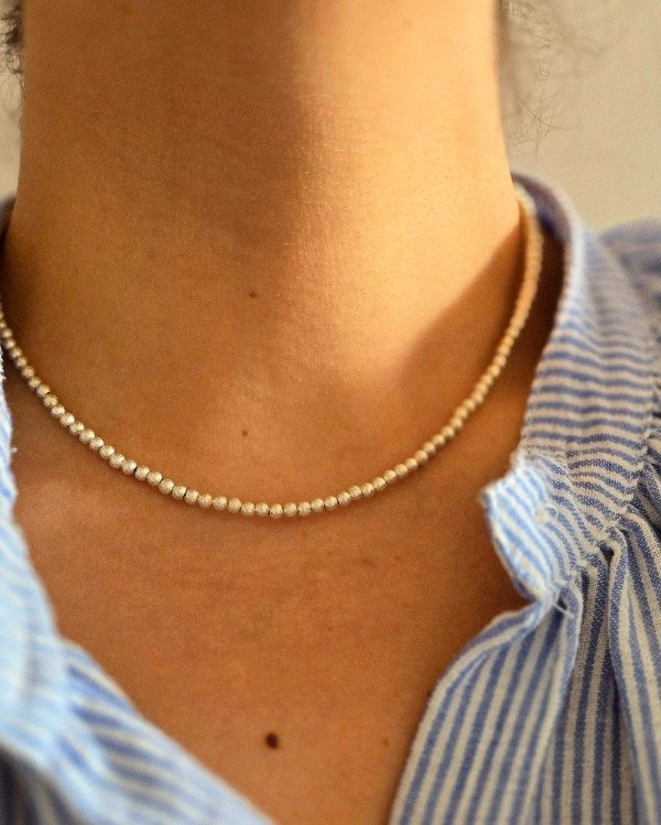 Producto - Gargantilla Plata Arenada mediana