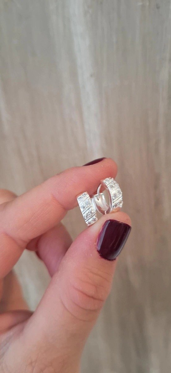 Producto - Argollitas Plata labraditas con strass