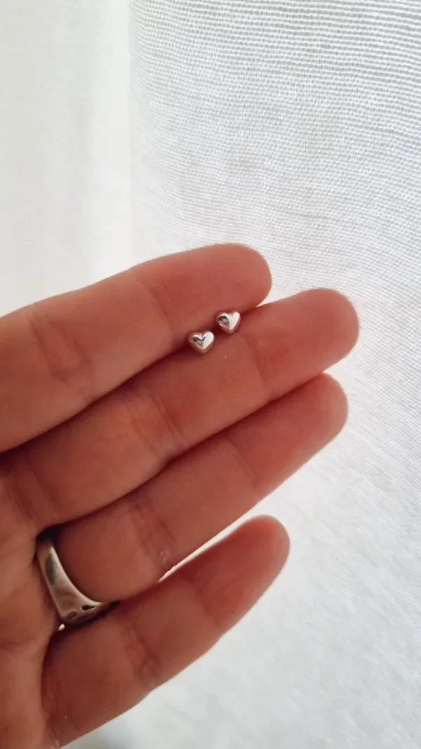 Producto - Aros mini corazon bombe plata 925