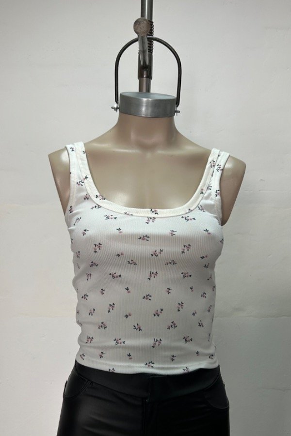 Producto - Musculosa Cuello redondo floreado
