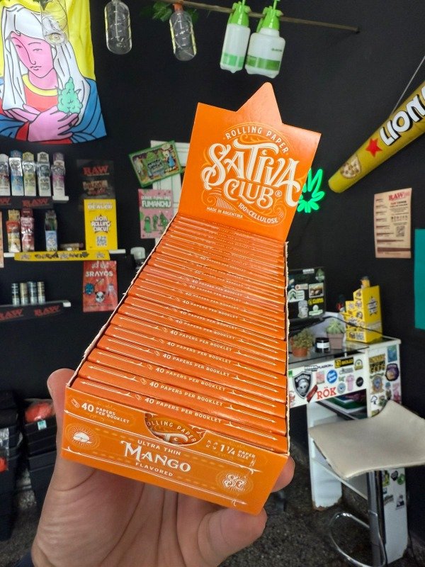 Producto - SEDAS CELULOSA SATIVA CLUB - PAPEL SABORISADO MANGO 1 1/4