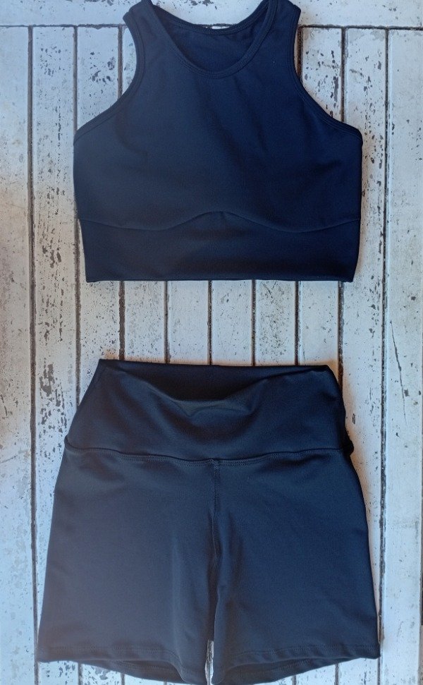 Producto - Conjunto Essential