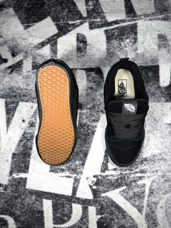 Producto - VANS KNU "total black" - 3