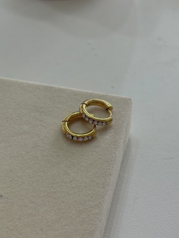 Producto - Aros clip dorados con brillo 1,2cm