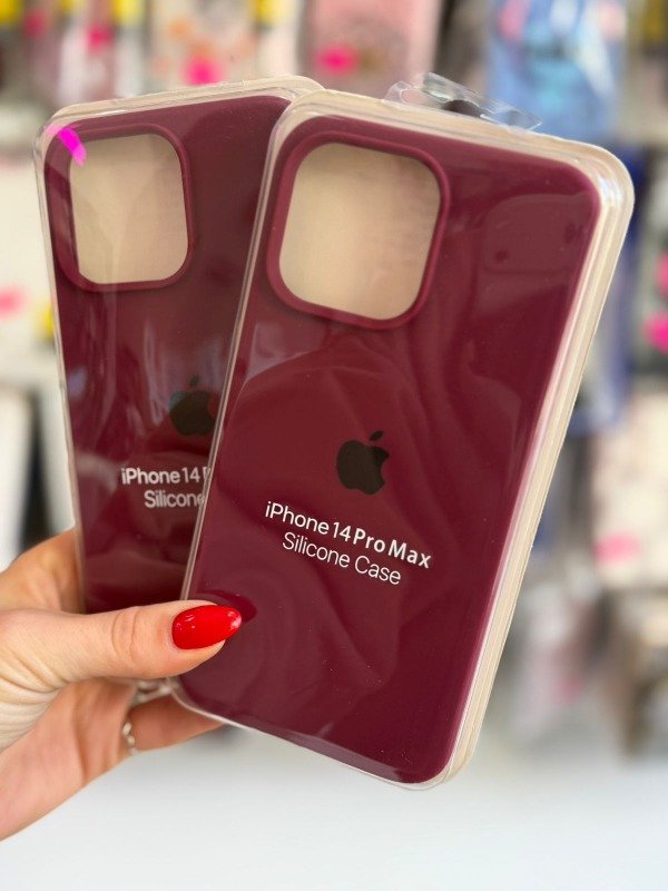Producto - Silicone case IPhone 14 pro max bordo oscuro