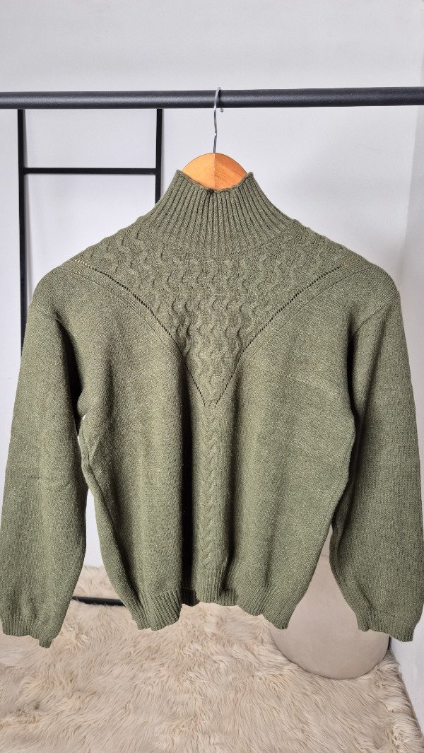 Producto - Sweater oliva
