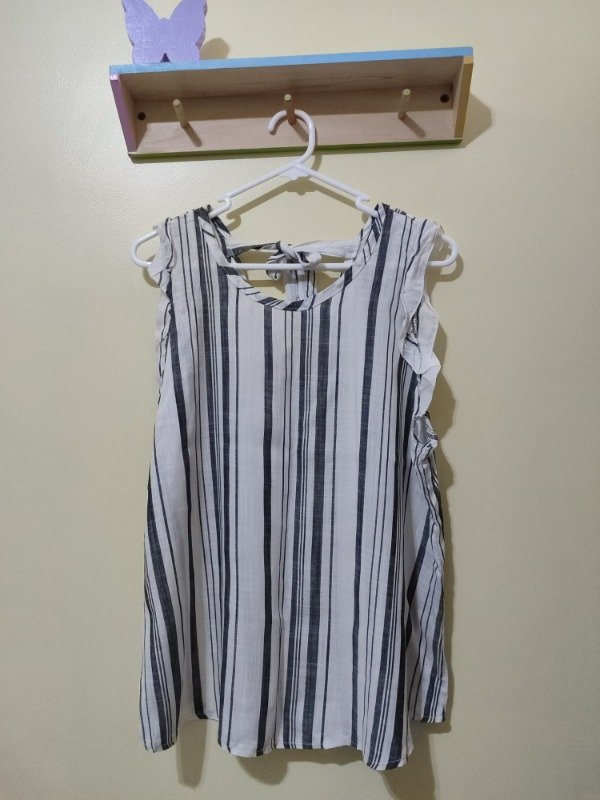 Producto - Blusa Blanca con Rayas Grises - 1