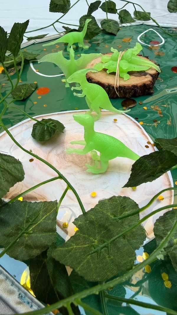 Producto - Kit DINOS