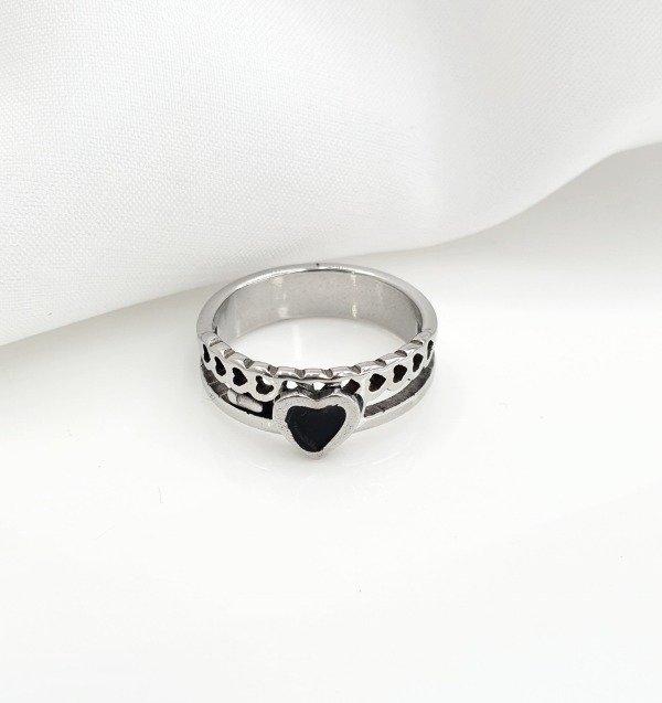 Producto - Anillo Cintillo de Corazón acero Quirúrgico