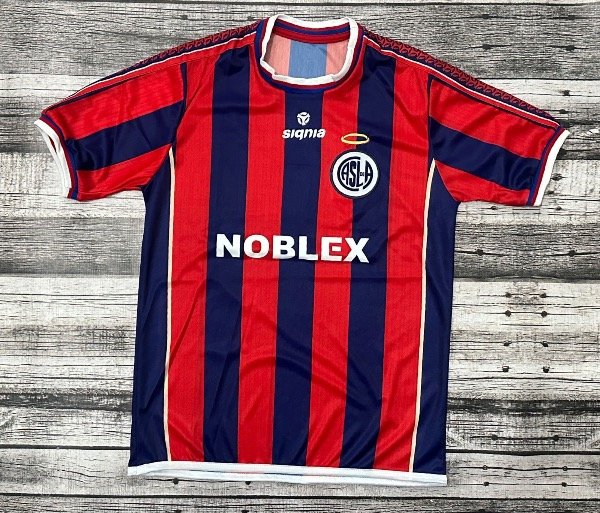 Producto - Camiseta signia de San Lorenzo 2001