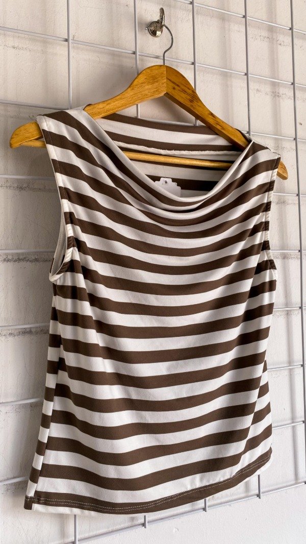 Producto - Remera VERSUIT