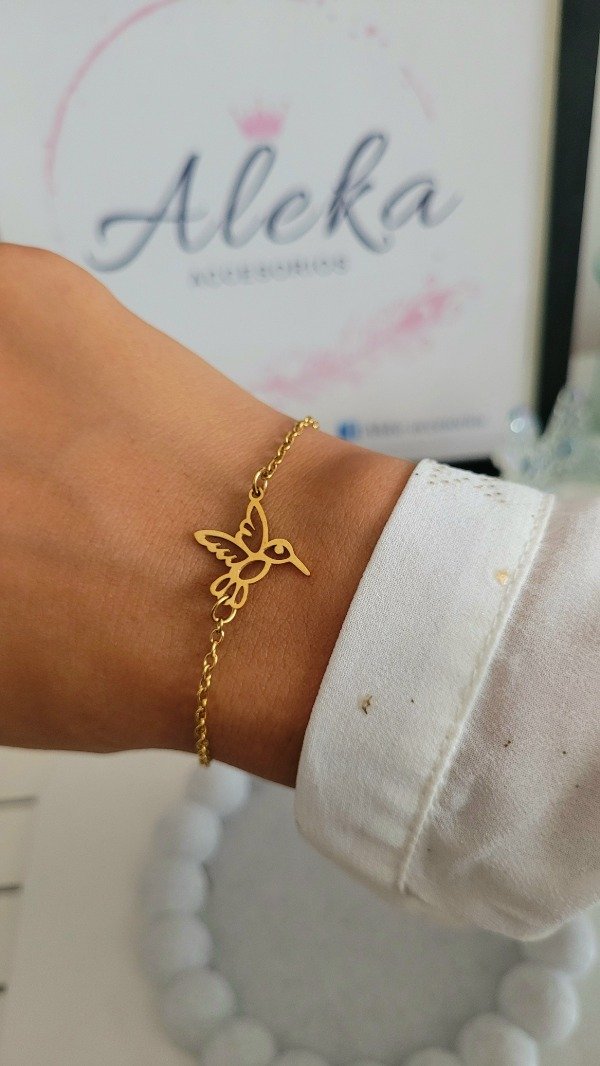 Producto - Pulsera colibrí de acero dorado