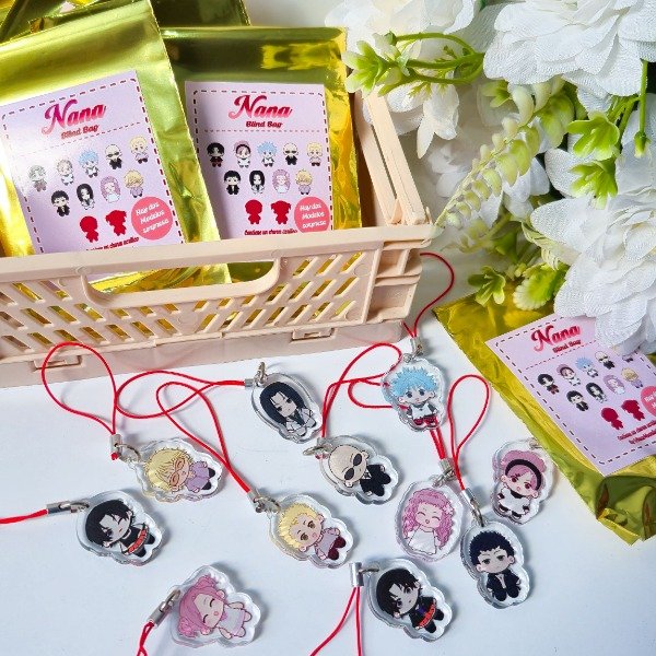 Producto - Charm Gacha - Nana