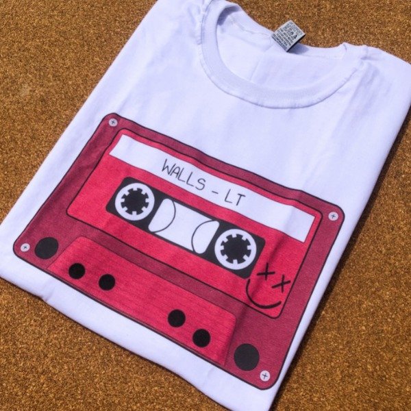 REMERA CASSETTE