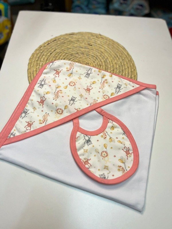 Producto - Mantas de algodón con capucha +babita