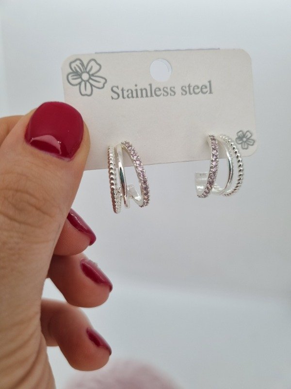 Producto - Aros acero blanco pasante triple argollita lisa/text/strass