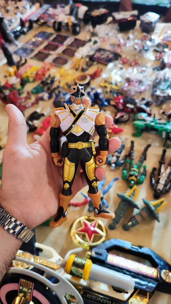 Producto - Armor Morphin Ranger Light Gold Samurai Power Rangers 16cm - 3