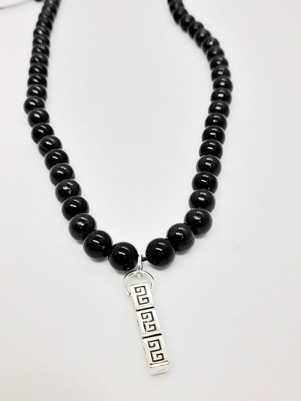 Producto - Collar bolitas acrilicas con dije