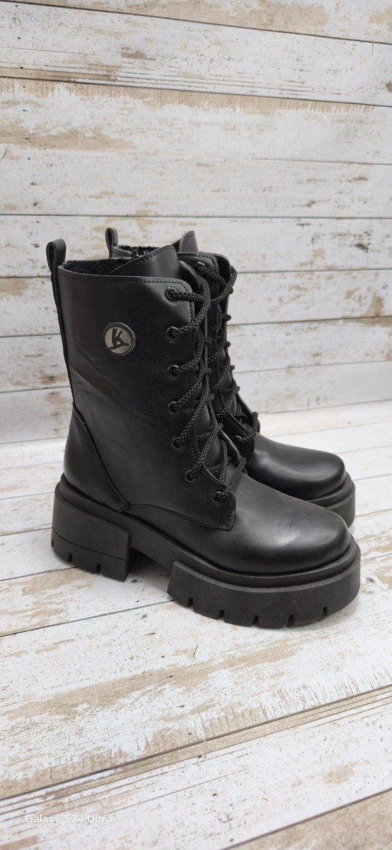 Producto - borcego acordonado mediano negro del 36 al 40 - 0