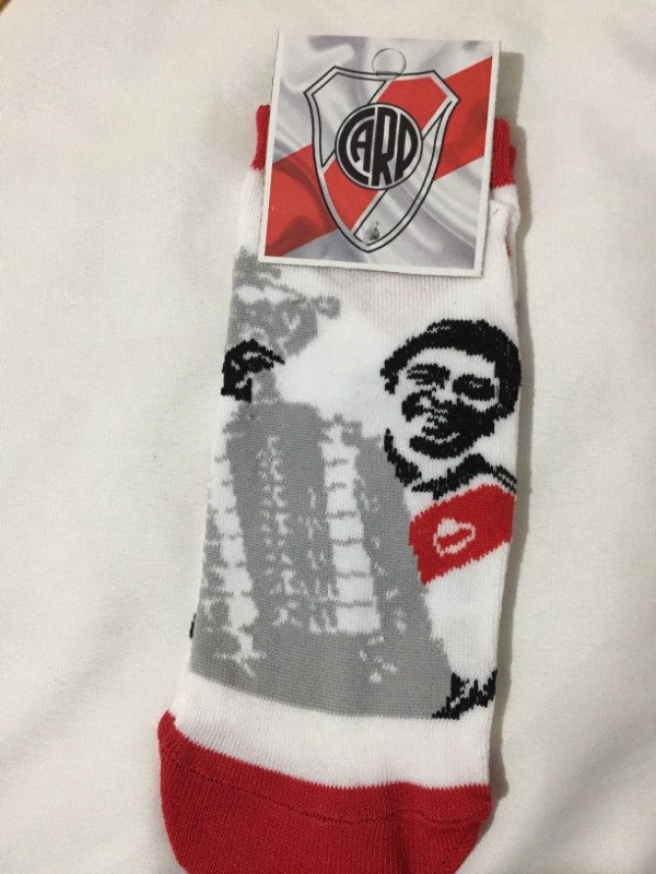Producto - Soquetes de River y Gallardo