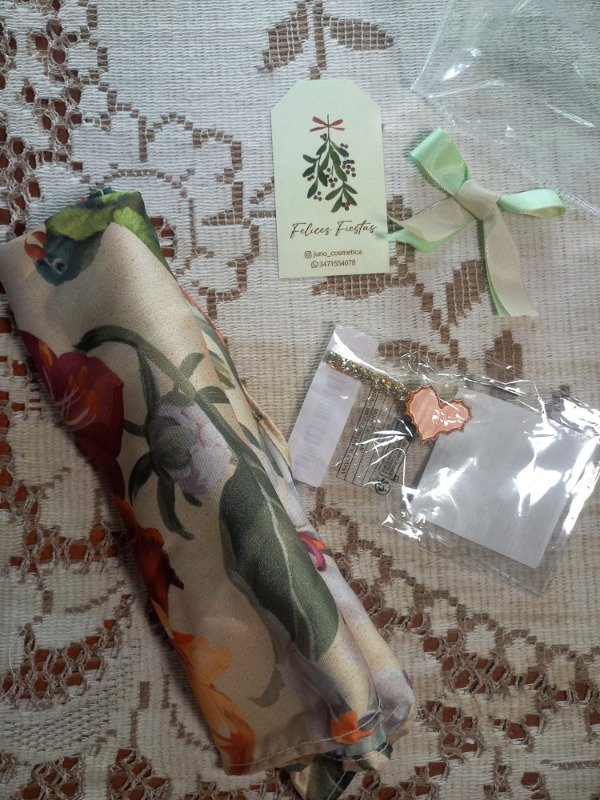 Producto - Regalo Pañuelo + hebilla