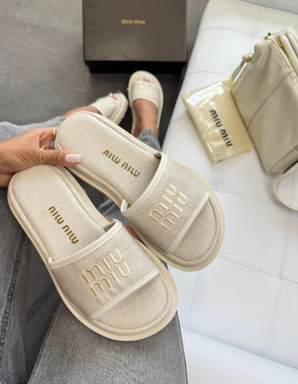 Producto - Miu Miu - Off White