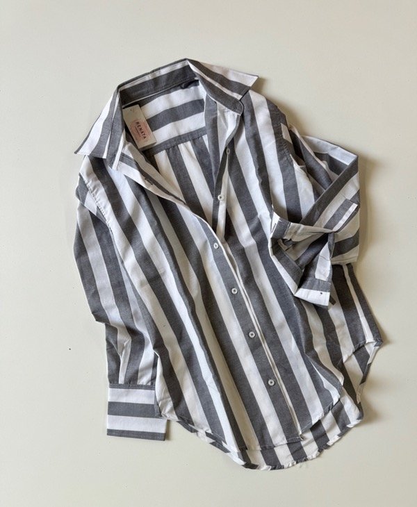 Producto - Camisola gris rayada