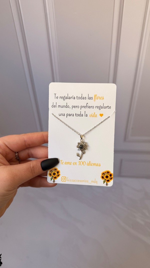 Producto - Collar proyector te amo en 100 idiomas flor girasol plateado - 0