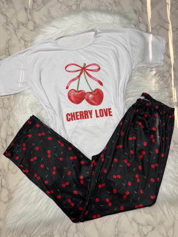 Producto - Pijama animado modal soft pantalón y remera manga corta - Cherry