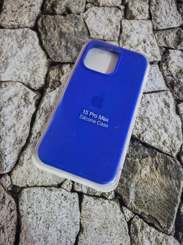 Producto - Funda silicone case con logo Iphone 15 Pro Max azul