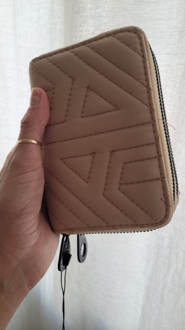 Producto - Billetera doble chica Beige marca Amayra