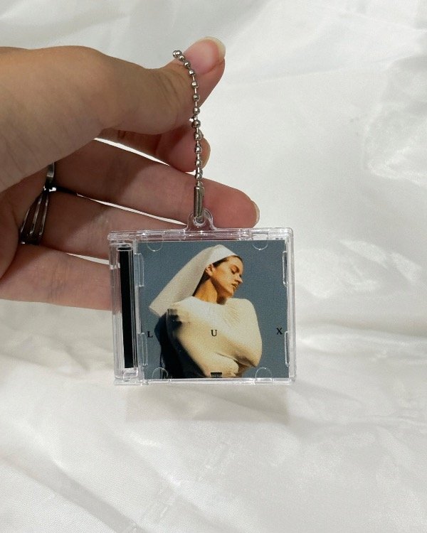 Producto - Llavero Mini CD LUX con NFC - Rosalia