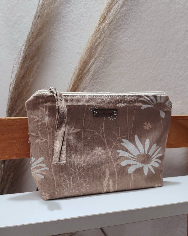 Producto - Neceser clasico - marron