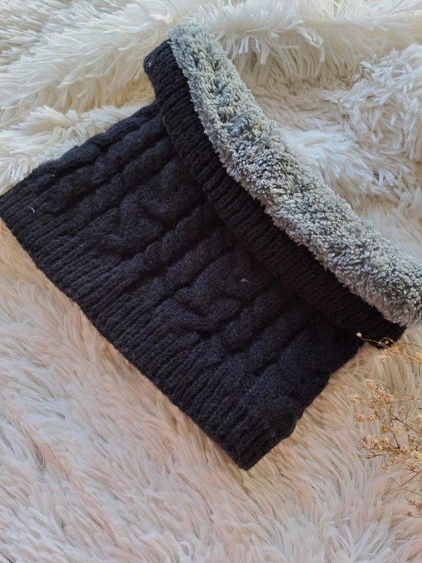 Producto - CP18 Cuello Lana con Piel Negro