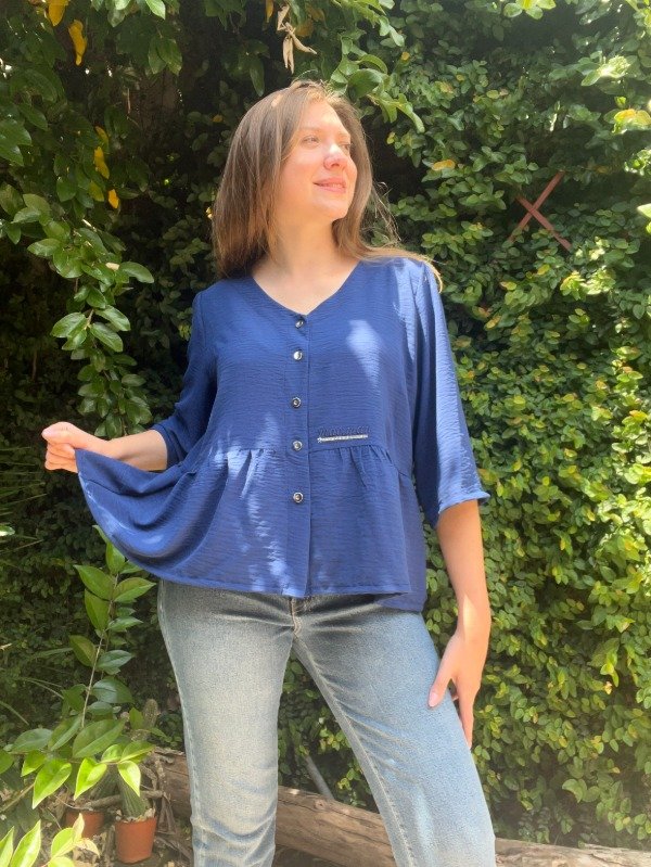 Producto - Blusa Crep Amplia Delicada Talle Grande