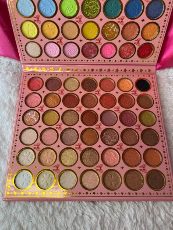 Producto - Sombras x84 colores-YILEB