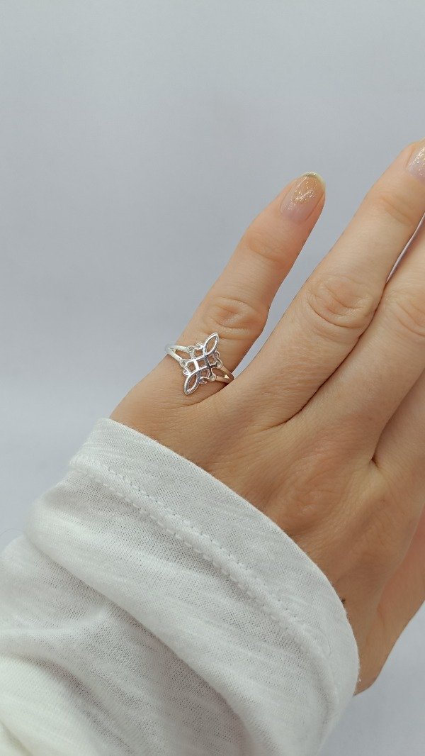 Producto - Anillo Nudo de Bruja macizo