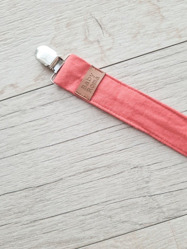 Producto - Portachupetes Coral