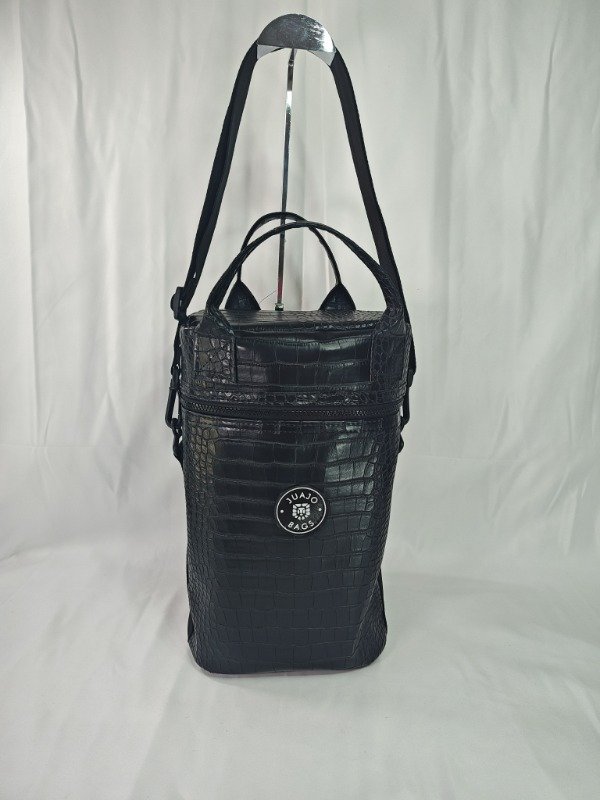 Producto - MATERO MOCHILA Negro Croco