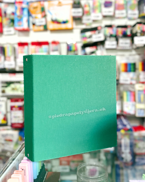 Producto - Carpeta 3 anillos verde oscuro