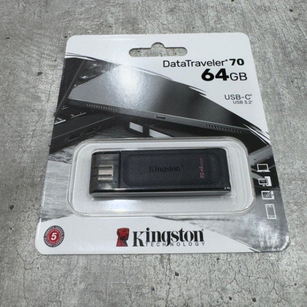 Producto - PEN DRIVE KINGSTON 64GB USB C